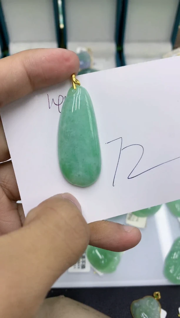 颈饰未镶嵌翡翠1111111111