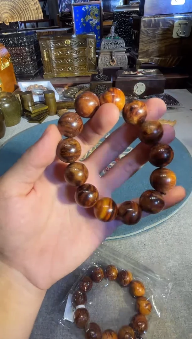 花梨木类成套家具黄花梨1.8手串22