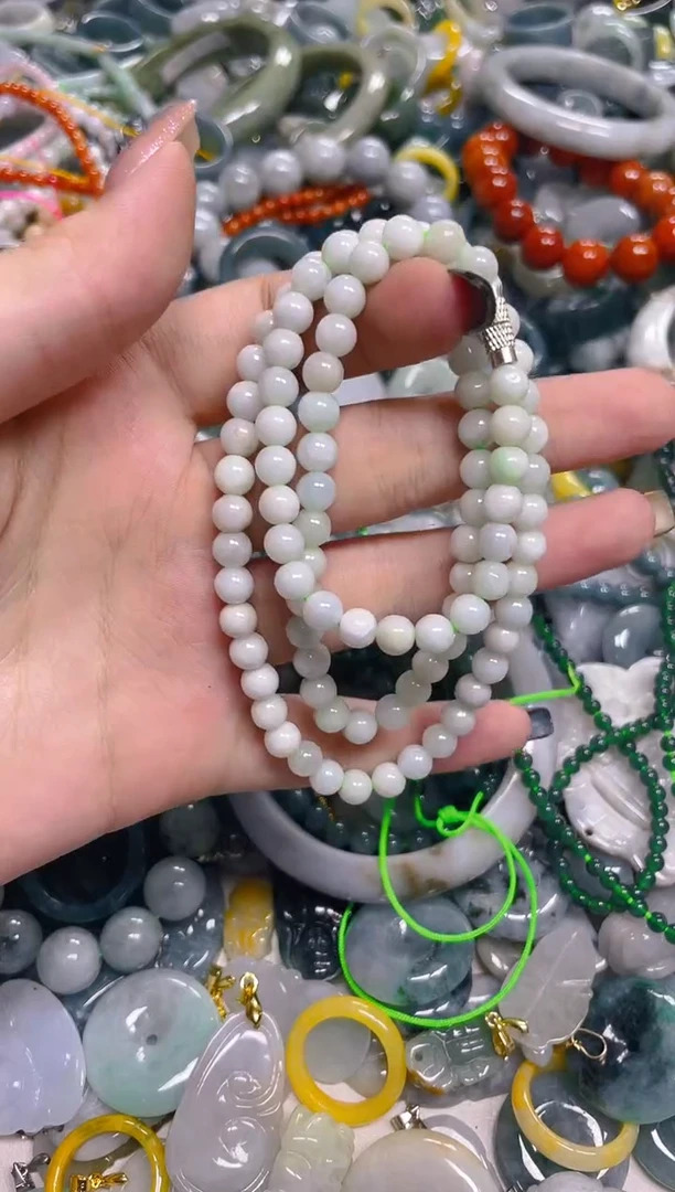 翡翠未镶嵌颈饰5MM/J/翡翠A货一图一物