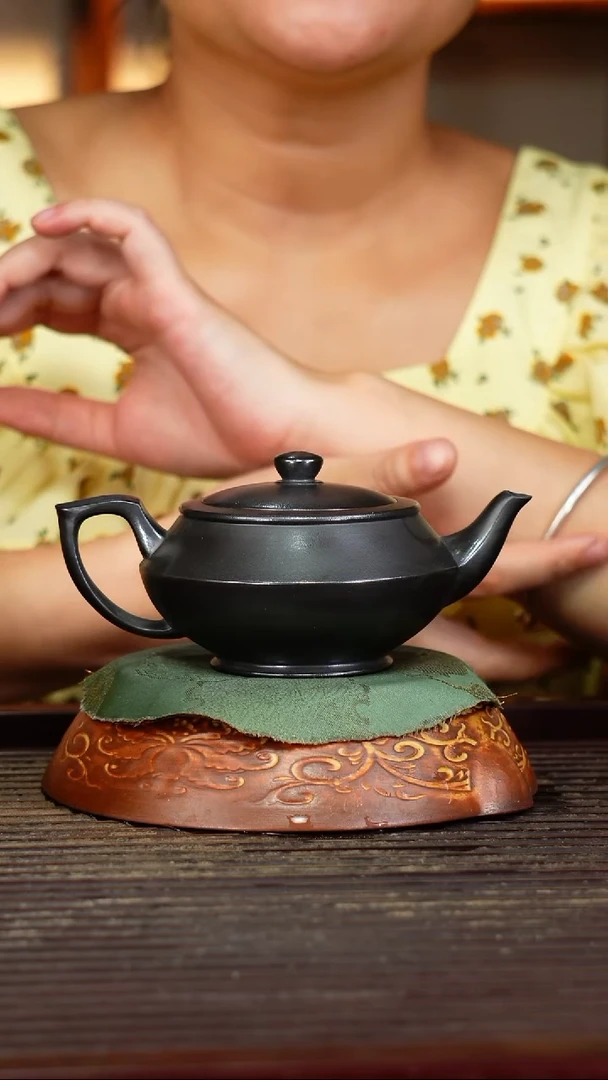 宜兴原矿紫砂壶茶壶宜兴原矿紫砂壶茶壶220C