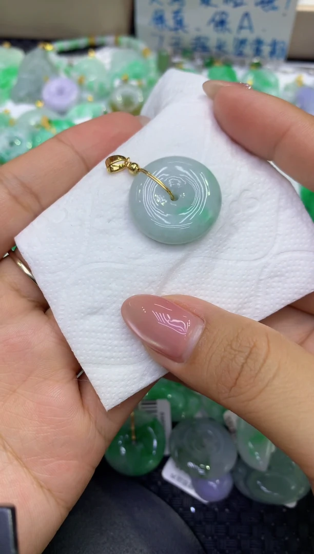 颈饰未镶嵌翡翠天然缅甸A货翡翠