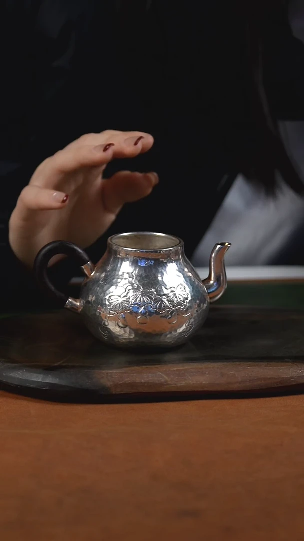 手工锤纹思婷泡茶壶