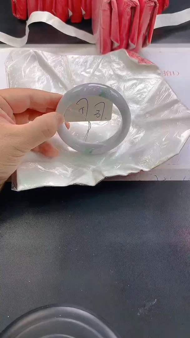 未镶嵌手镯翡翠37