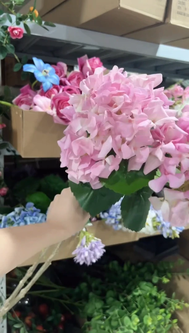 2枝粉色手感保湿绣球