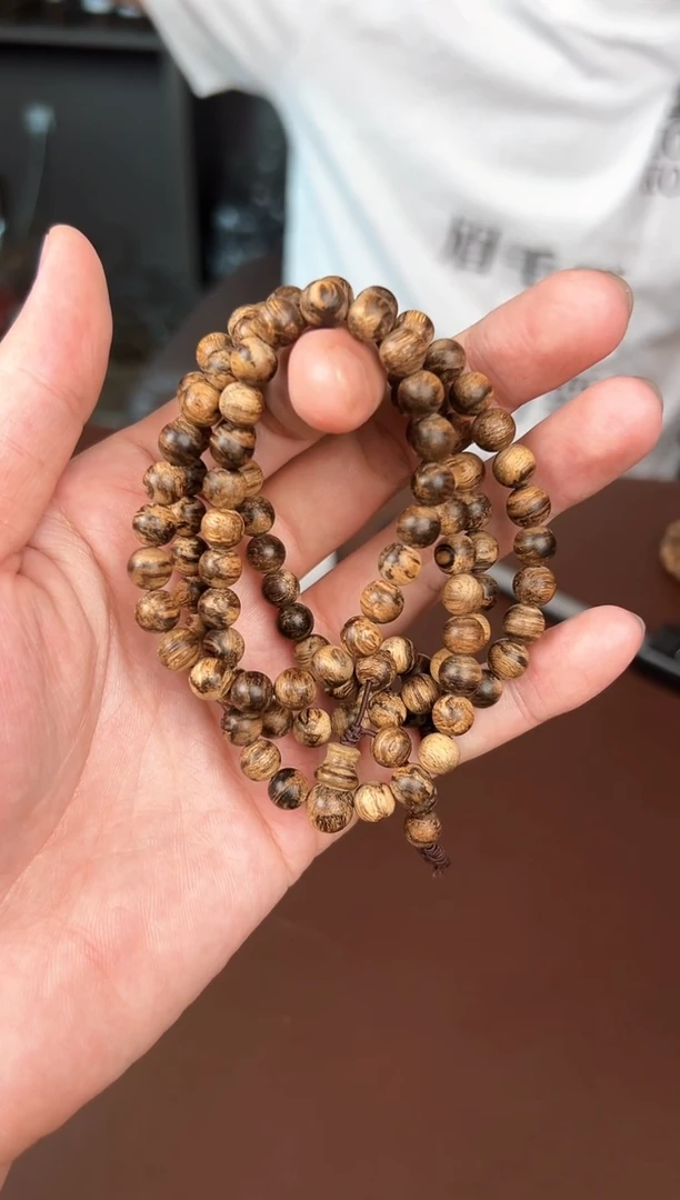 沉香手串（****）22达拉干虎斑高货多圈7mm 19克+多样性发其一