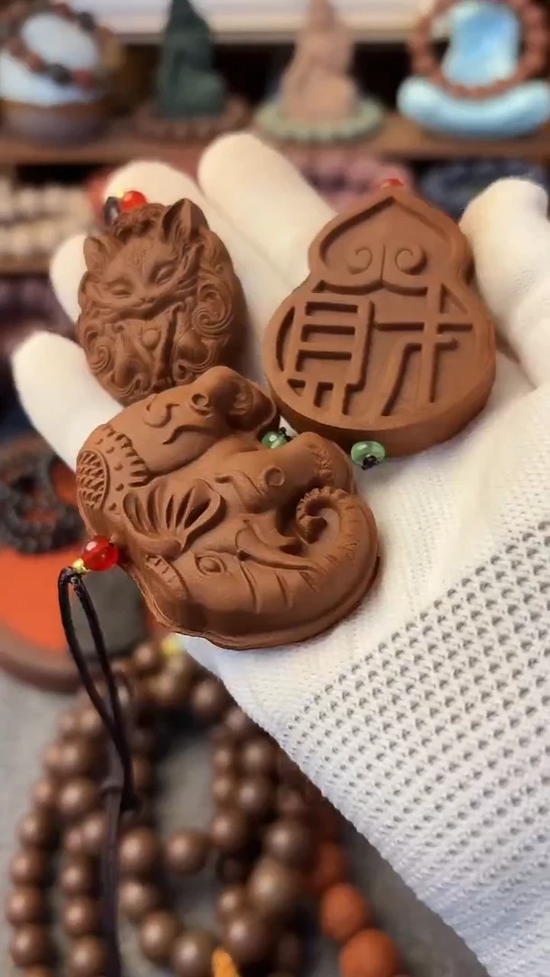 泥塑还黄香牌一套三个