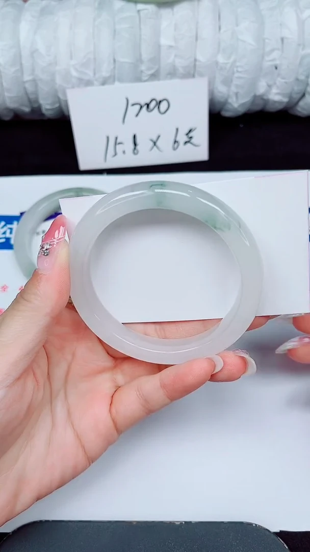 未镶嵌手镯石英质玉279-56/57