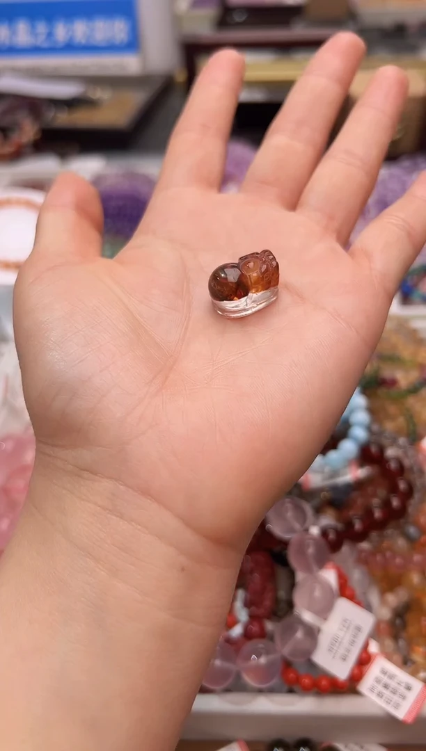【闪购商品】水晶手链未镶嵌胶花貔貅