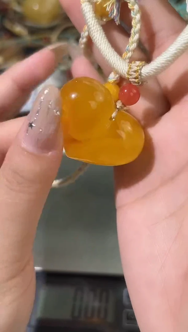 裸石琥珀未镶嵌天然琥珀蜜蜡吊坠