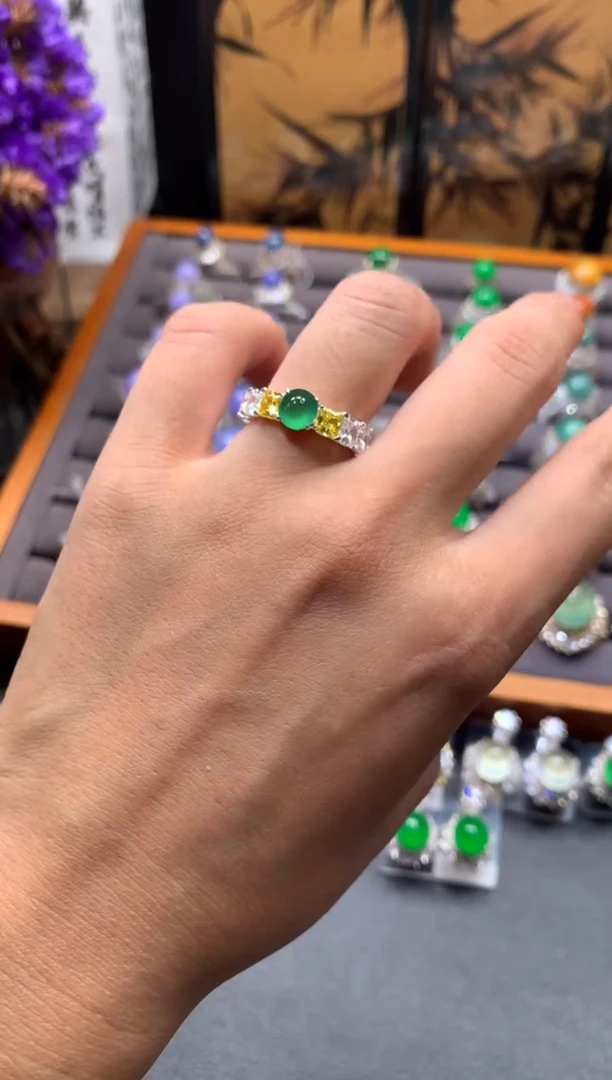 翡翠裸石未镶嵌冰蛋戒面裸石缅甸翡翠