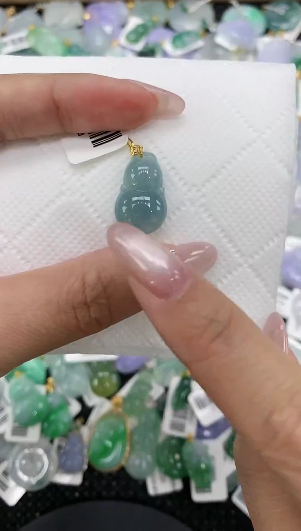 颈饰18K金镶嵌翡翠a货支持复检百元以上9元证书费自理