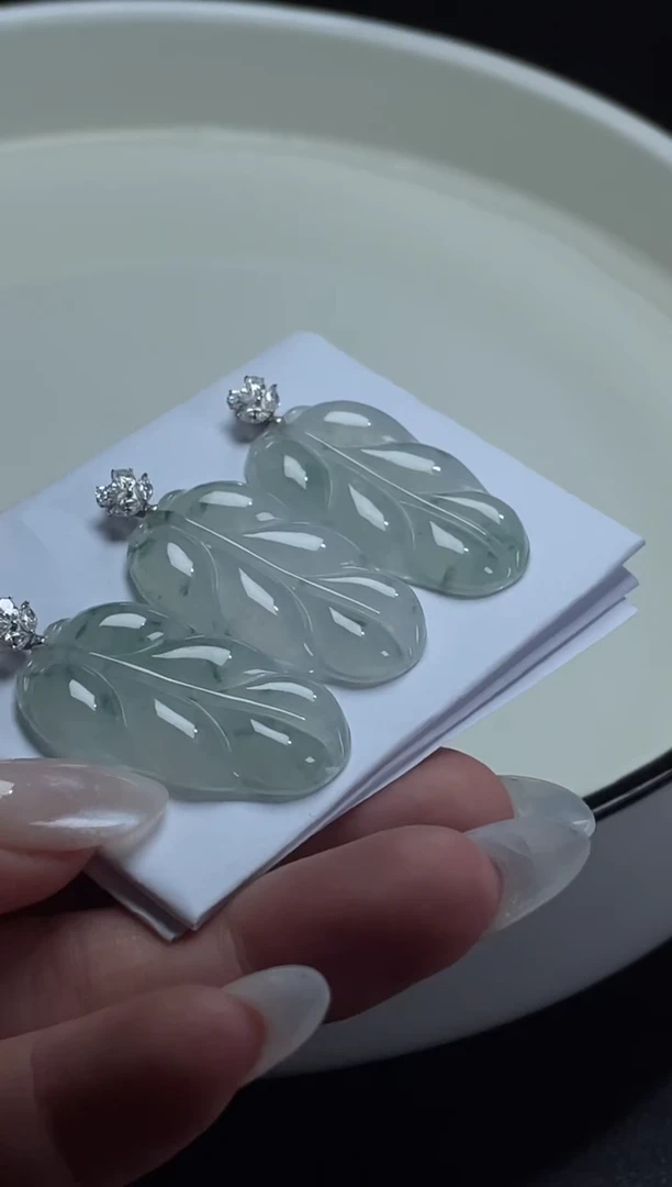 18K金镶嵌定制翡翠DDJ47250/多样性发一件