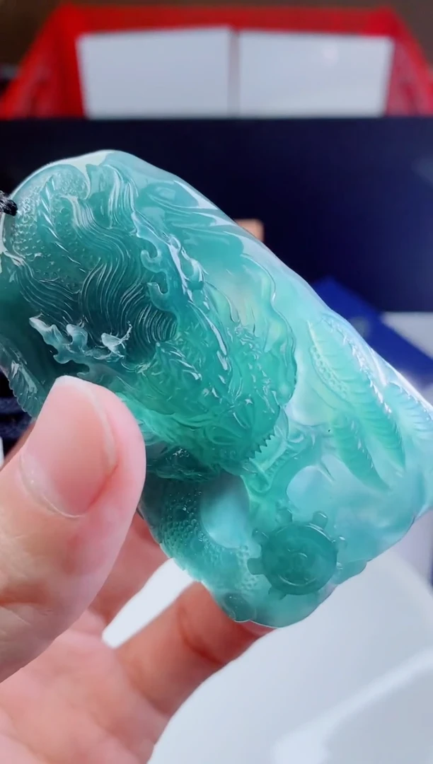 颈饰未镶嵌翡翠1