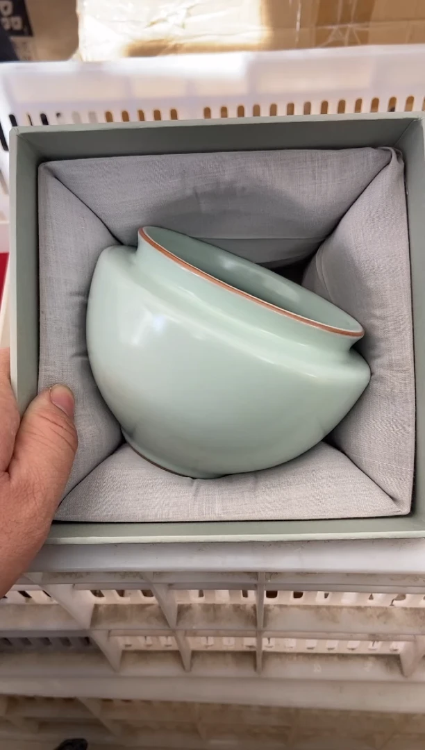 杯无运费险有瑕疵的摄影的产品有使用过的痕迹有点脏介意勿拍