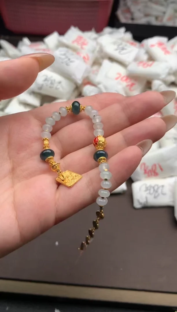 【闪购商品】翡翠手链未镶嵌   一