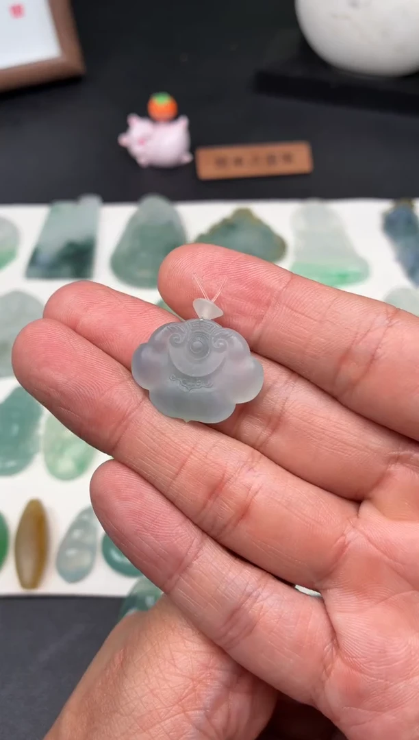 未镶嵌定制翡翠翡翠