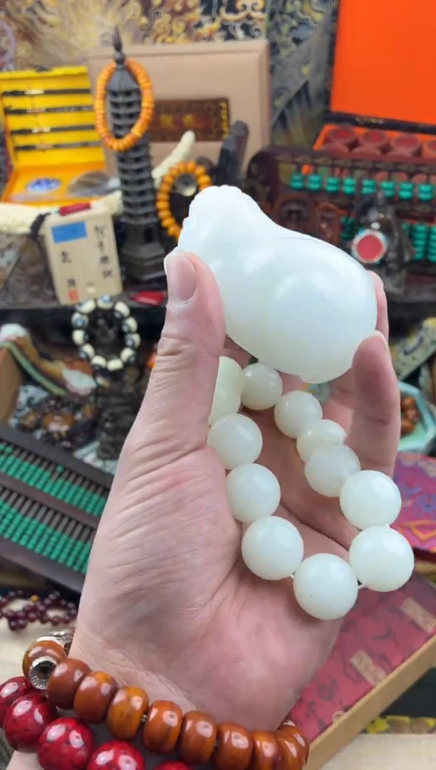 和田玉未镶嵌珠宝奇石宗起祥瑞精品推荐22