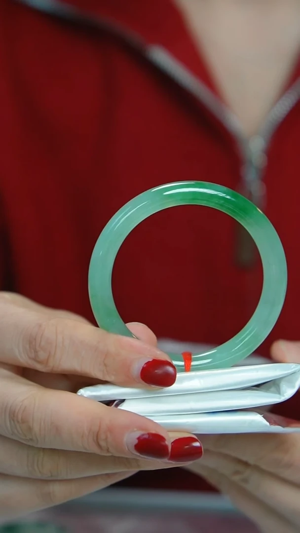 【闪购商品】翡翠手镯未镶嵌26号/A货圈口53手镯圆条/GG/1