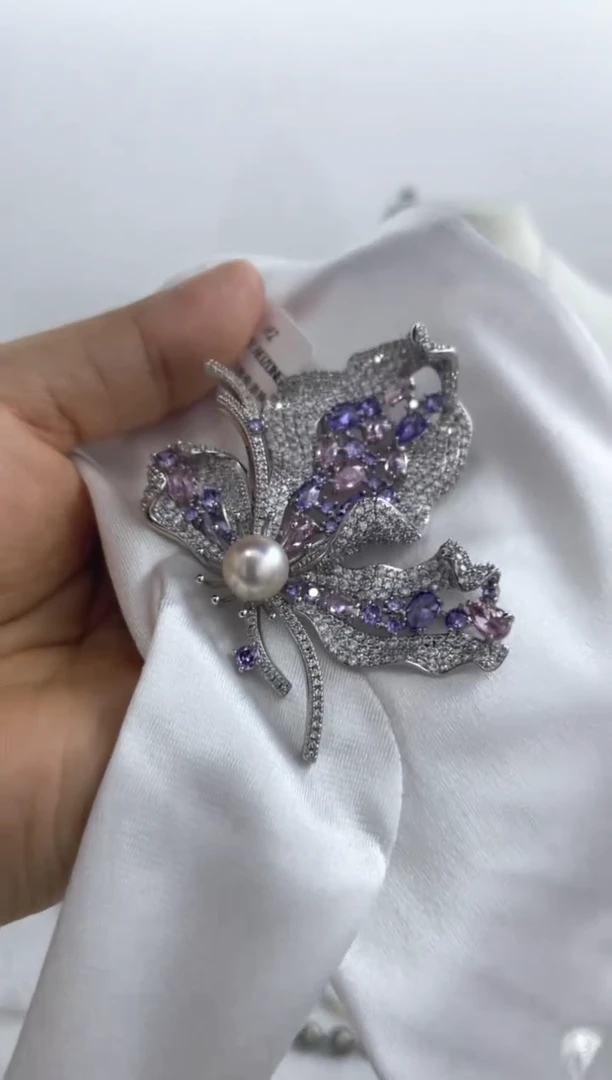 银S925镶嵌胸针海水珍珠多样性发其一