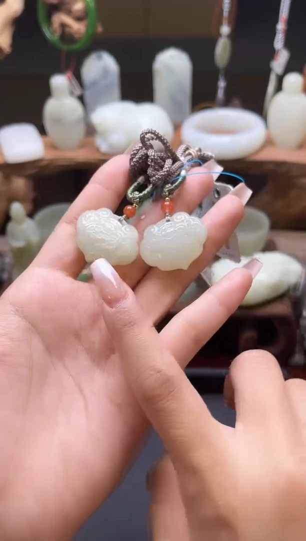 【闪购商品】和田玉吊坠未镶嵌青海白玉平安如意锁 多样性发一