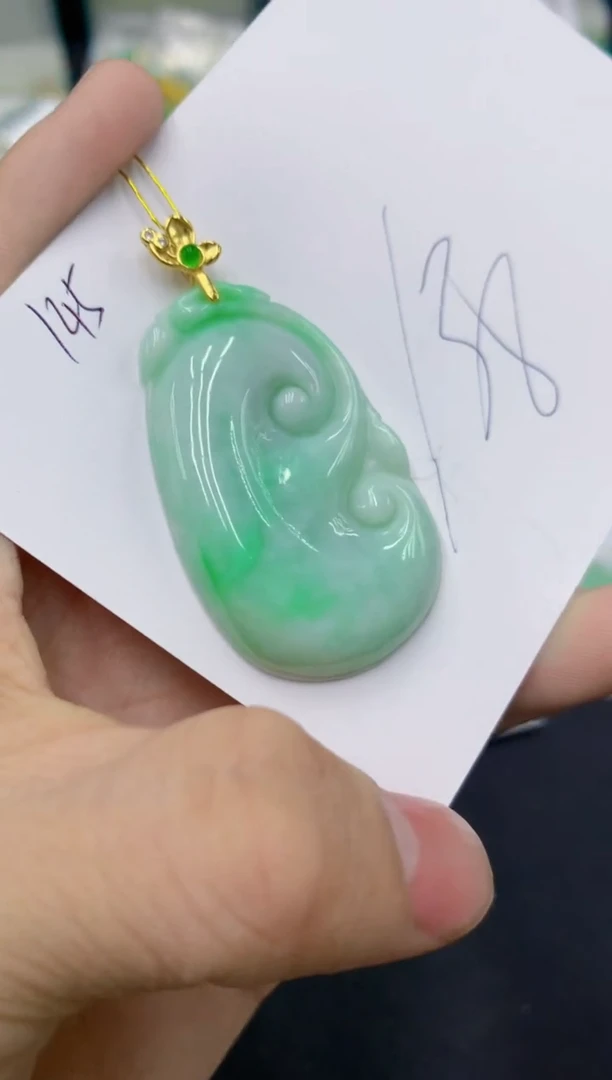 颈饰未镶嵌翡翠1111111111111