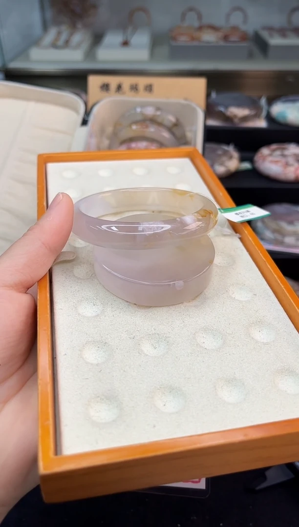 未镶嵌手镯石英质玉60圈口（赠品镯心）3593281