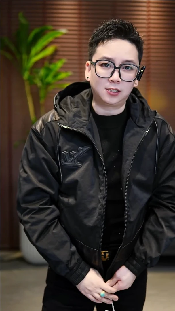 50码（130-145斤）羽绒真皮拼接夹克