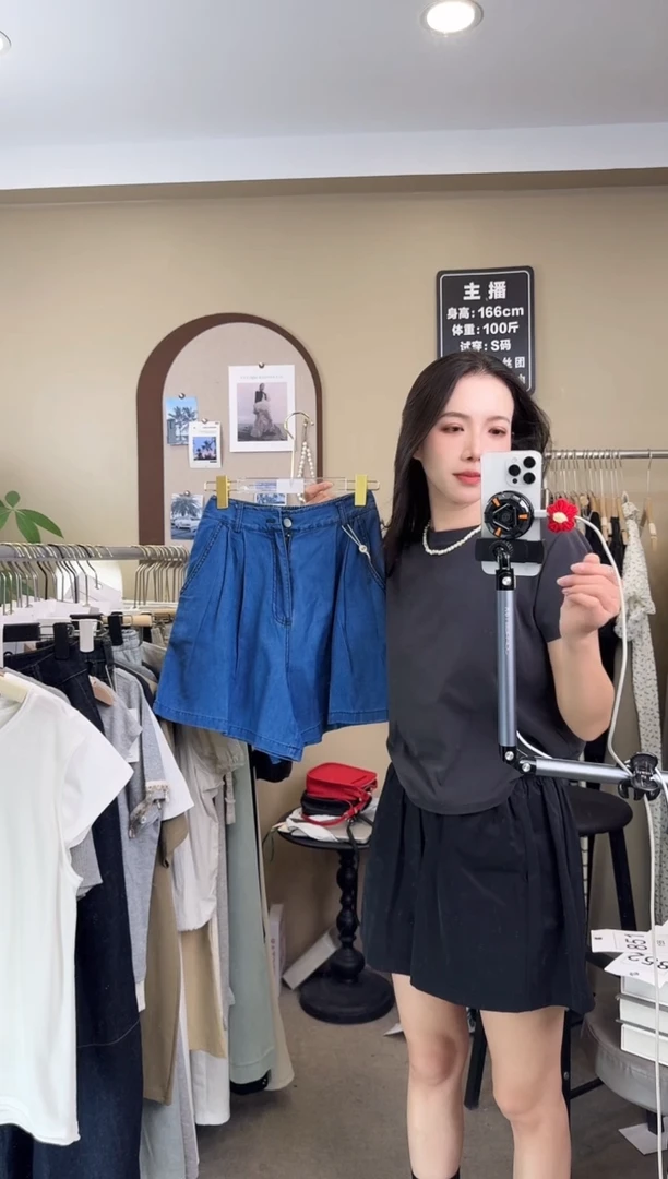羊羔毛yaoshop 8852牛仔短裤S