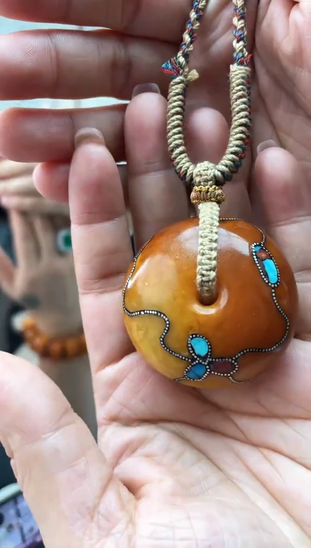 【闪购商品】琥珀珠宝奇石未镶嵌033