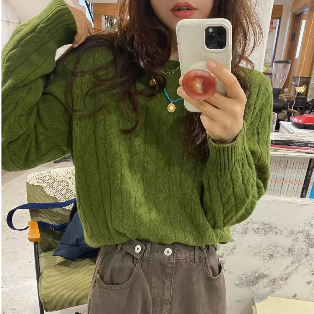 24秋冬款针织圆领毛衣