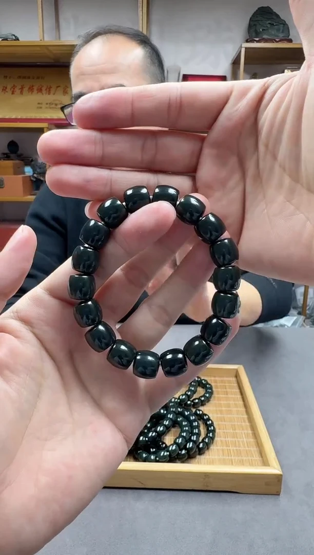 未镶嵌手链和田玉12新疆库尔干黑青