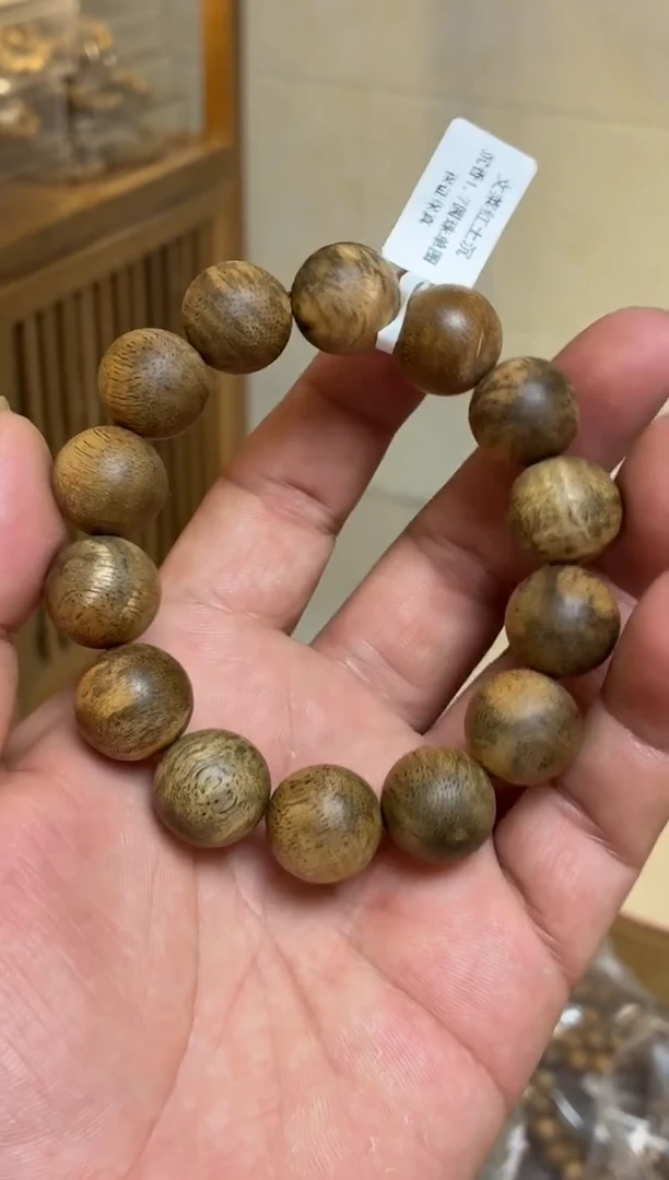 沉香手串 文莱圆珠单圈留疤1.7多样性发其一