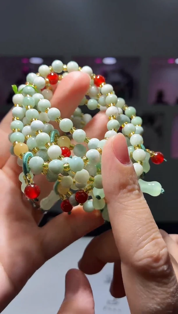 未镶嵌手串翡翠天然翡翠-1 多样性发其一