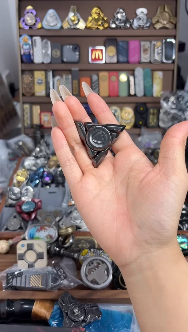 咩咩公主EDC 锆三体