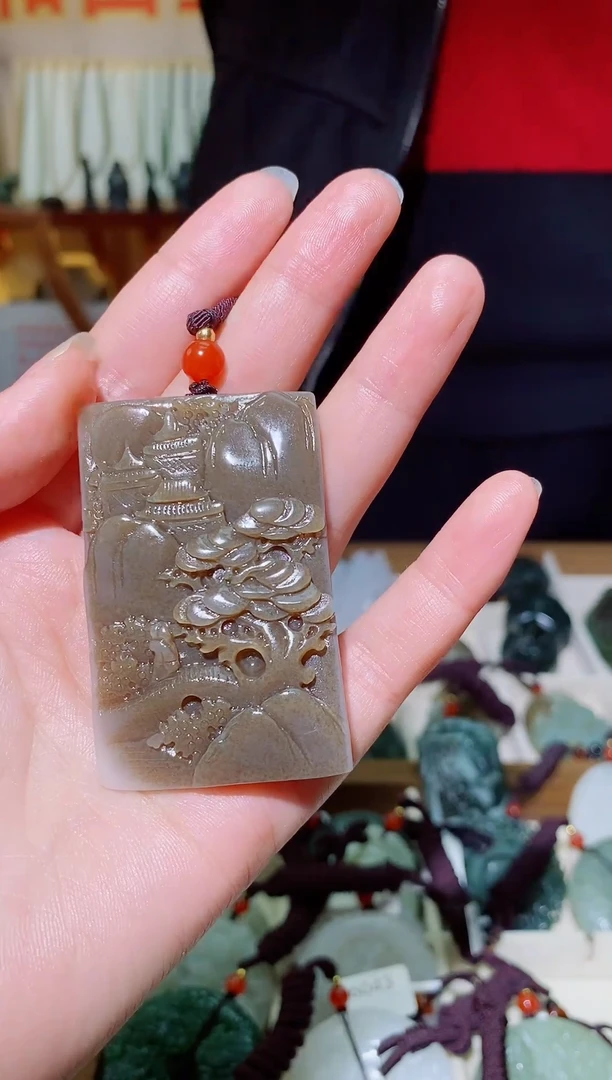 颈饰未镶嵌和田玉1