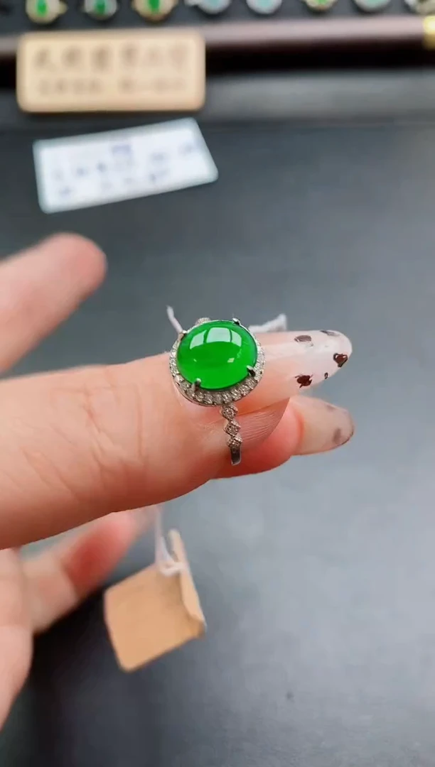 银S925镶嵌戒指翡翠1