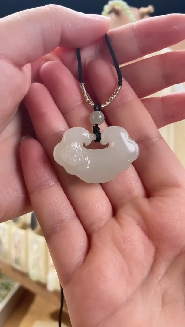 【闪购商品】和田玉颈饰未镶嵌和田玉平安锁