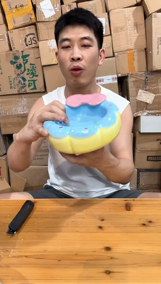 瓷片甜甜圈猫碗