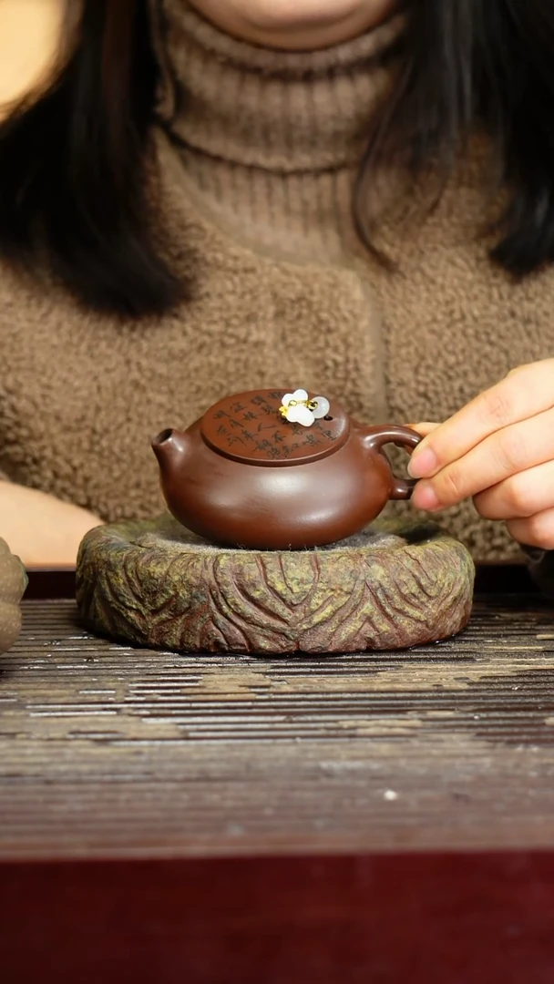 宜兴原矿紫砂壶茶壶宜兴原矿紫砂壶茶壶100C