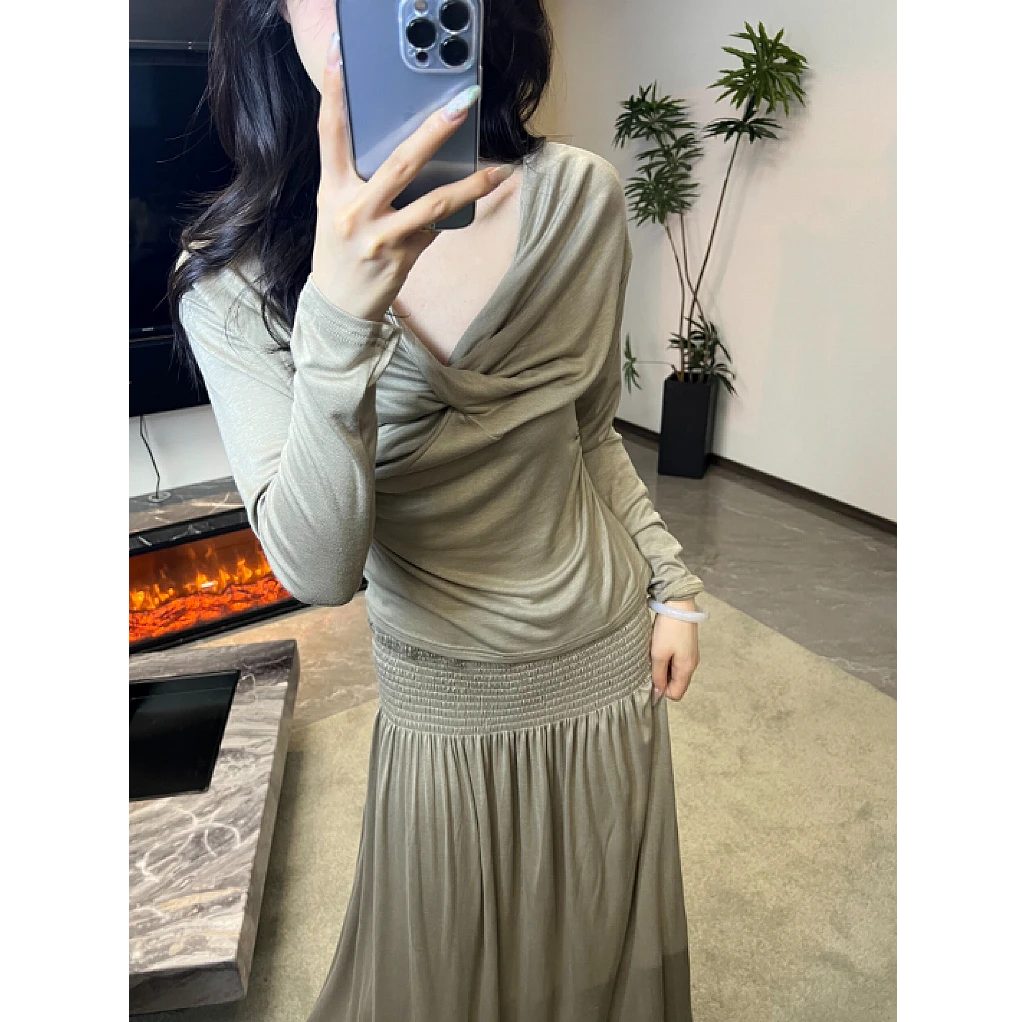 ｛三免一清仓福利｝【墨舟】慵懒荡领针织衫＋垂感百褶裙