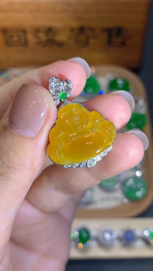 翡翠18K金镶嵌吊坠(不含链)16团购多样性发其一