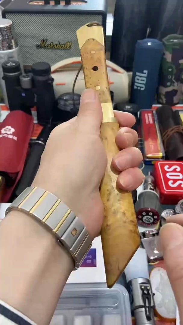 瓷片闪购商品 如图所示