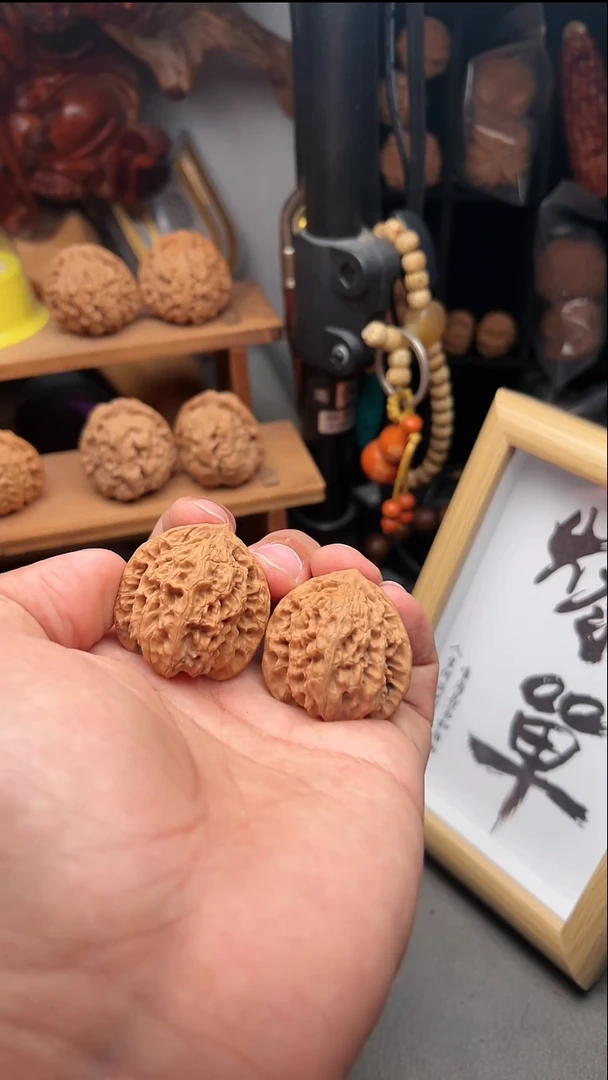 吊坠文玩核桃盘龙虎36