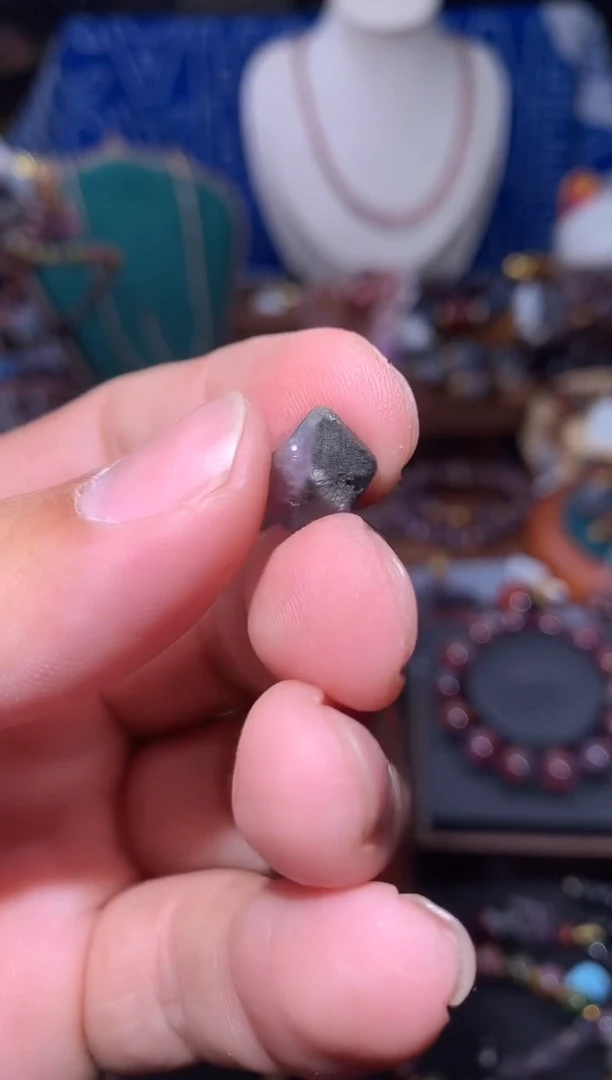 未镶嵌珠宝半成品水晶黑银极光四棱单颗