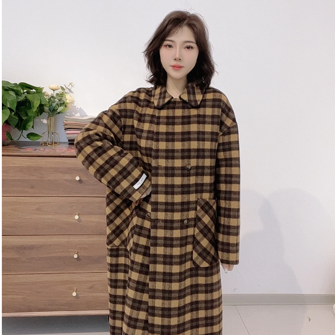（10041）鄂市产地 黄油曲奇格纹温暖复古长款外套