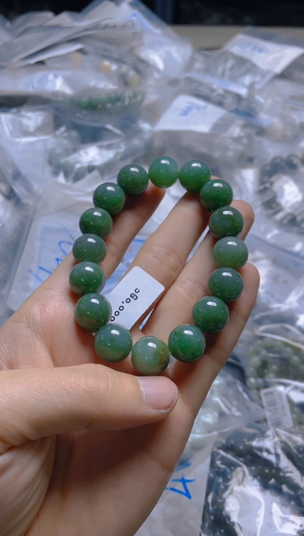 未镶嵌定制翡翠珠串