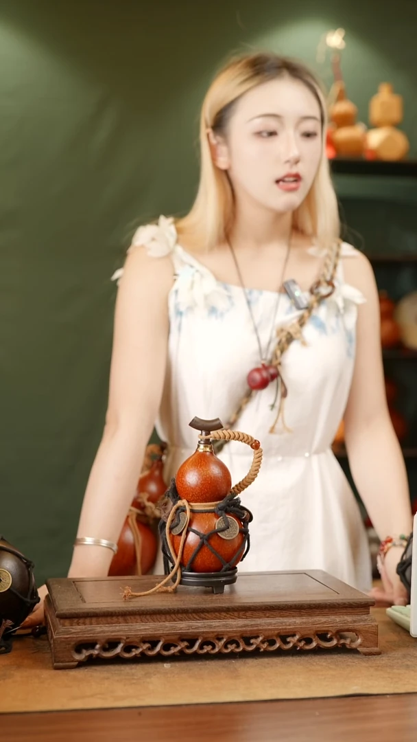 172号天然大漆酒葫芦一物一拍~