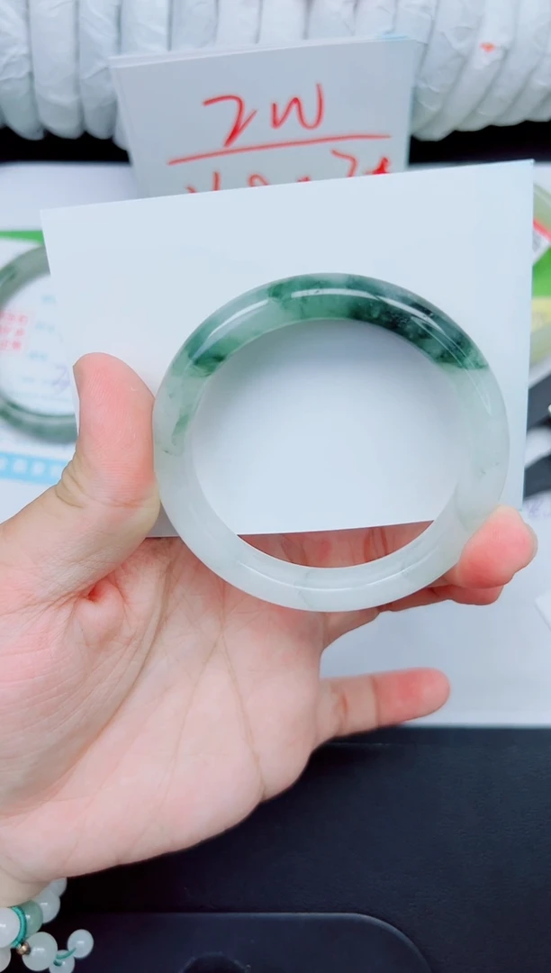 石英质玉手镯未镶嵌88-55.1