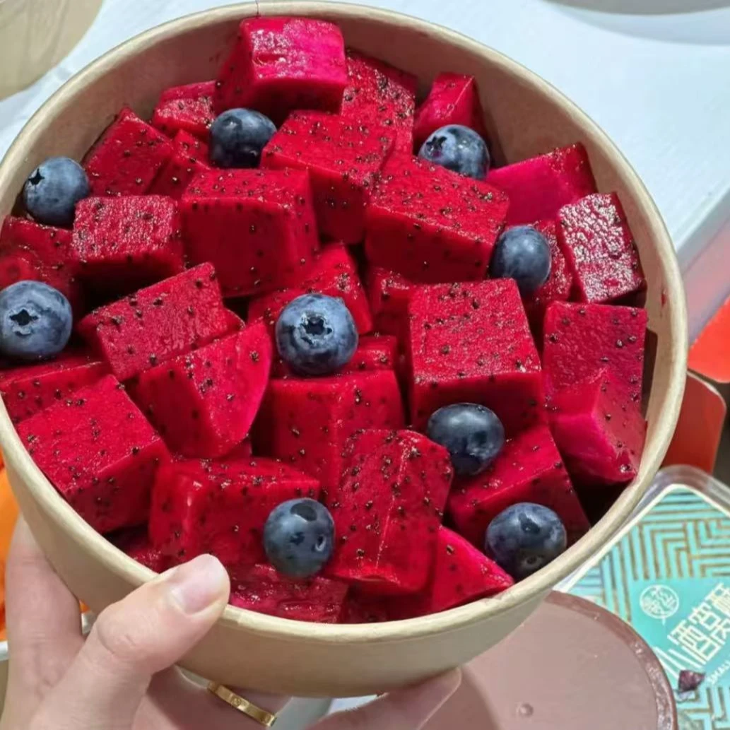 鲜果切红心火龙果水果莓莓双拼一盒鲜果切同城