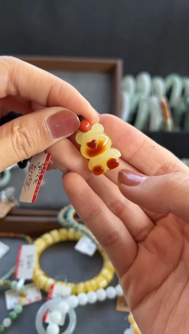 【闪购商品】蜜蜡颈饰未镶嵌320号
